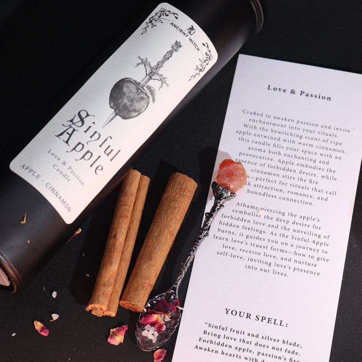 Świeca Ancient Witch – Grzeszne Jabłko | Miłość & Pasja