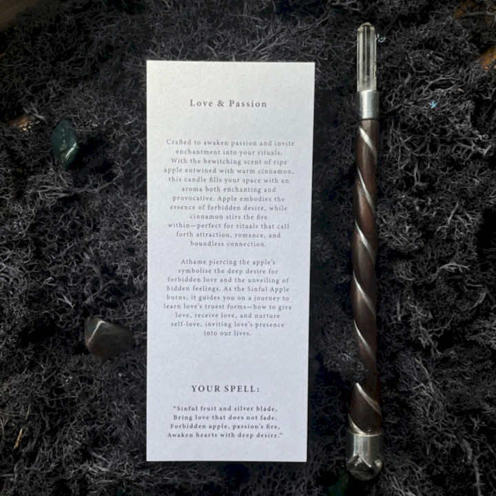 Świeca Ancient Witch – Grzeszne Jabłko | Miłość & Pasja