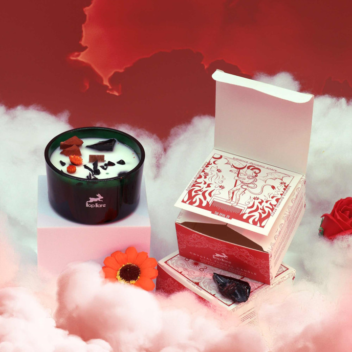 Hop Hare – Diabeł | Świeca sojowa z turmalinem i różą, zapach czarnej wanilii